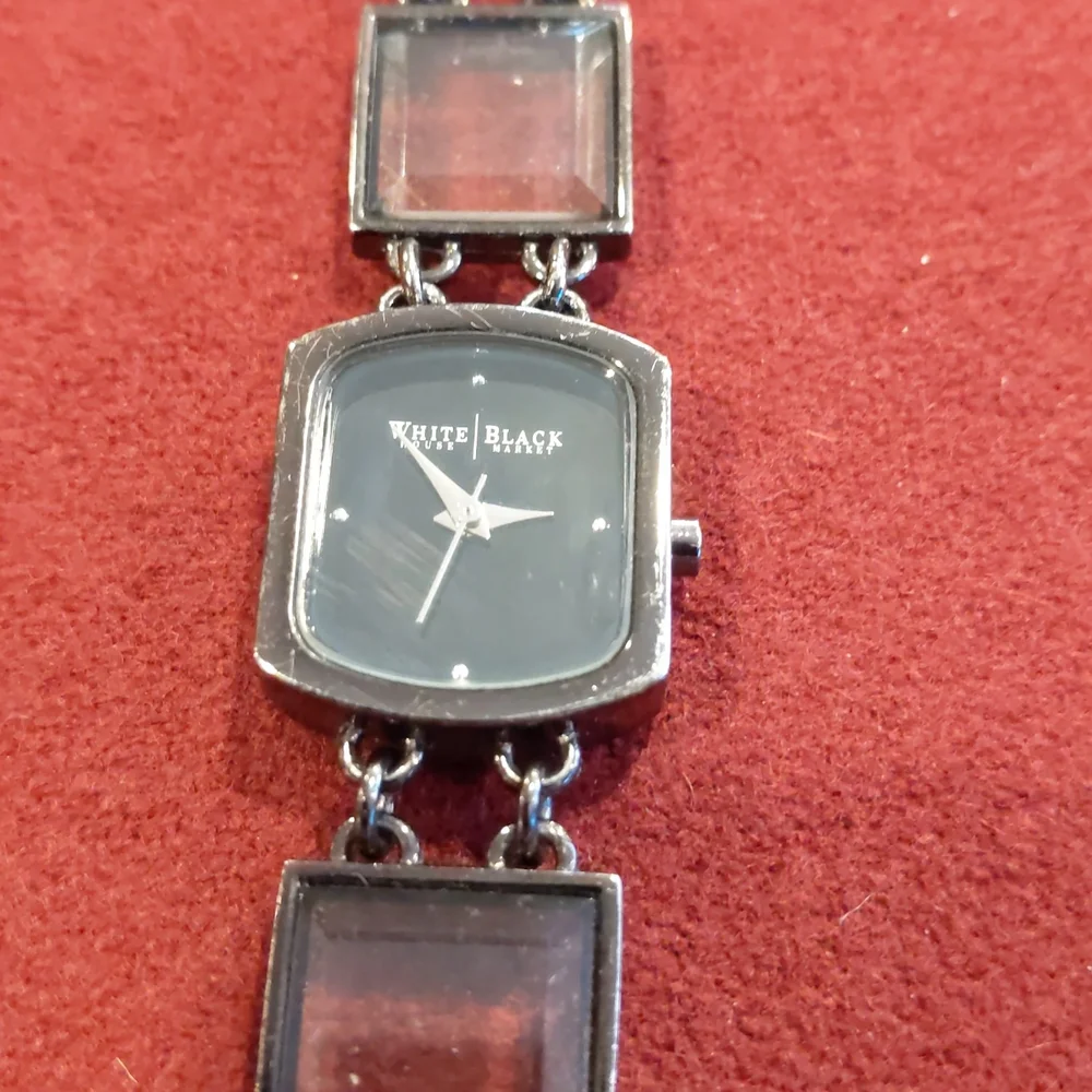 Ladies Watch - Fashion Jewelry - White House Black Market - Jeweled Bracelet - Picture 5 of 7